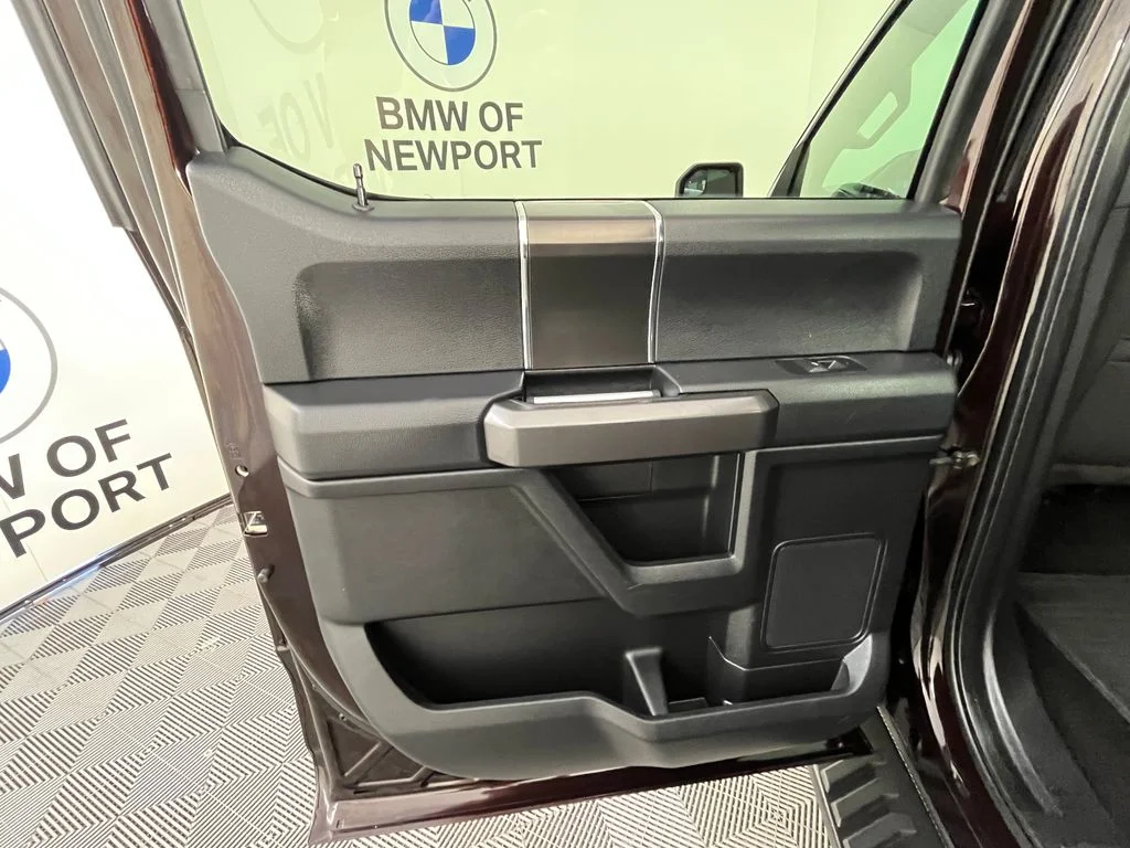 Used 2018 Red Ford XLT image 27