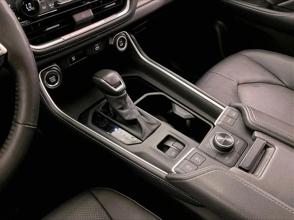 Certified Used 2025 Beige Toyota Platinum image 19