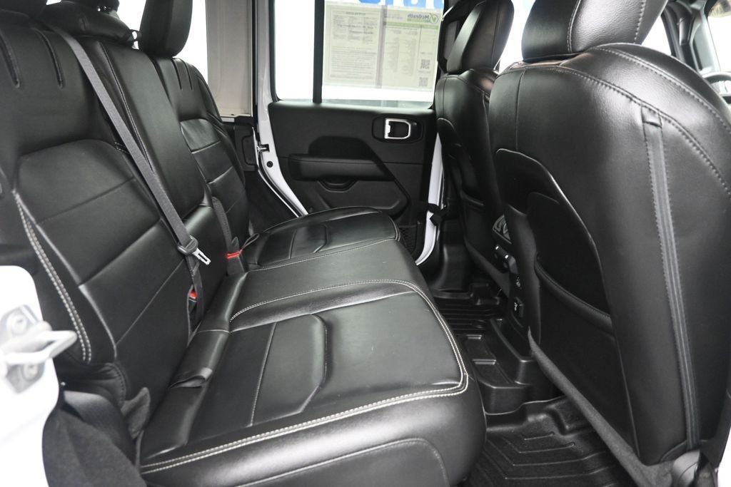 Used 2022 White Jeep Unlimited Sahara 4xe image 11