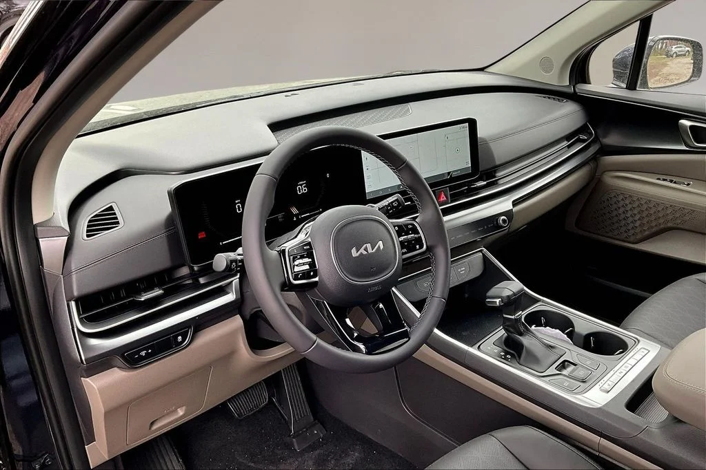 New 2026 Deep Chroma Blue Kia LXS image 7
