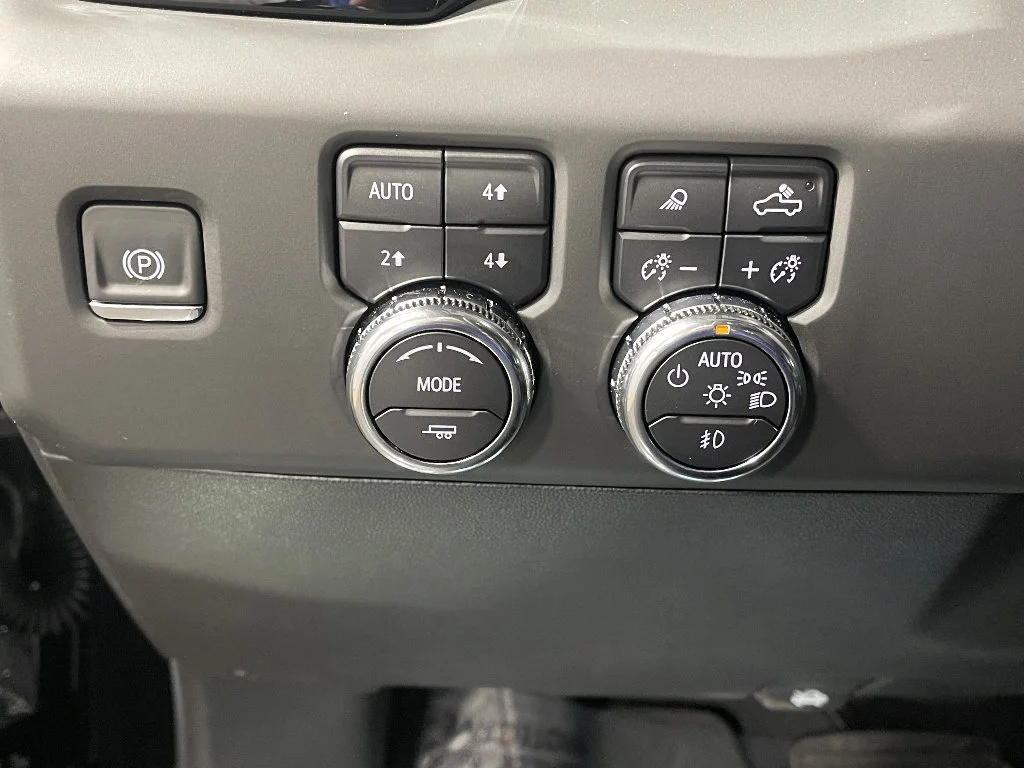 2025 GMC Sierra 2500HD Denali - Photo 38