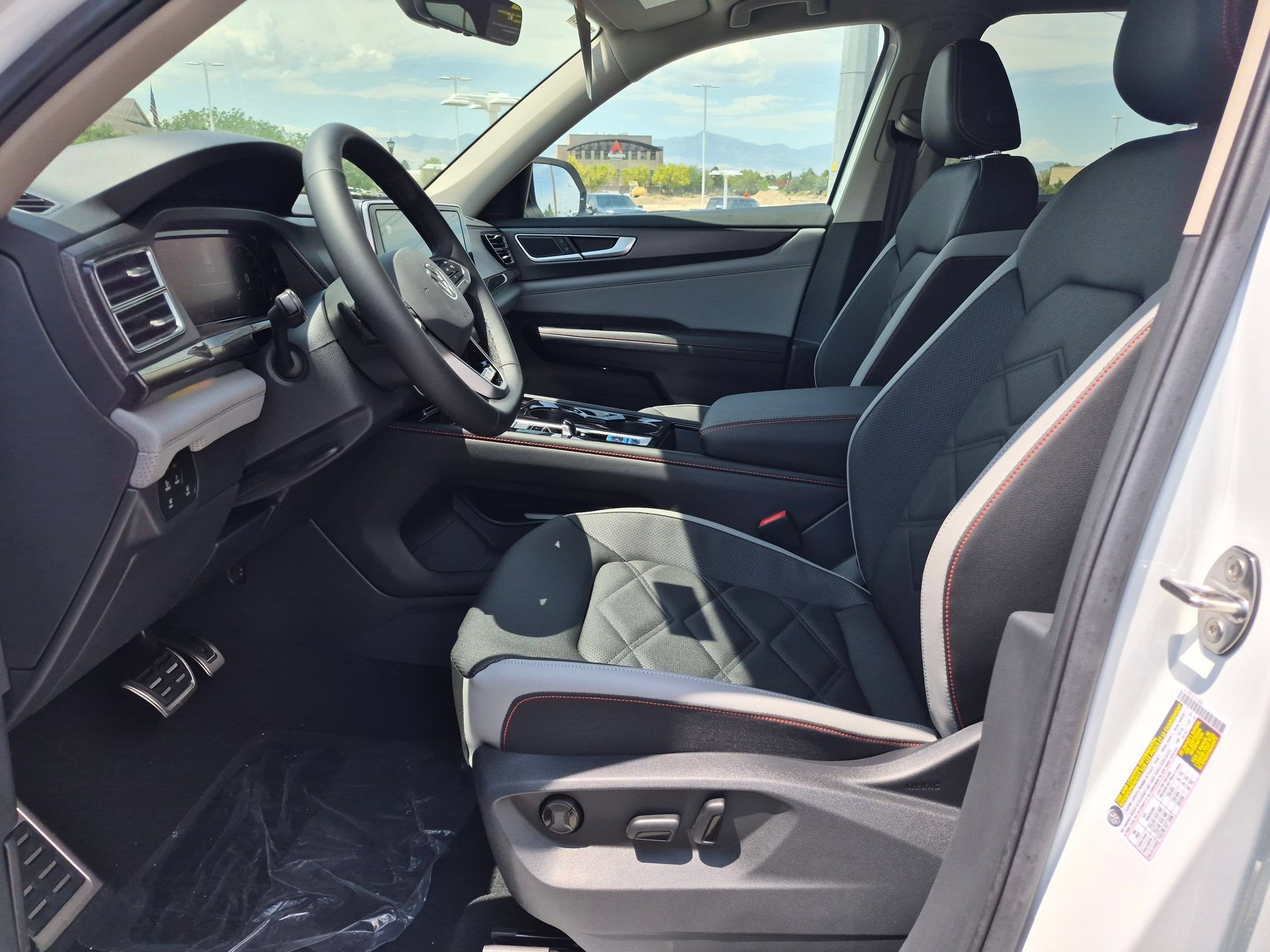 New 2026 Pearl Volkswagen 2.0T Peak Edition image 15