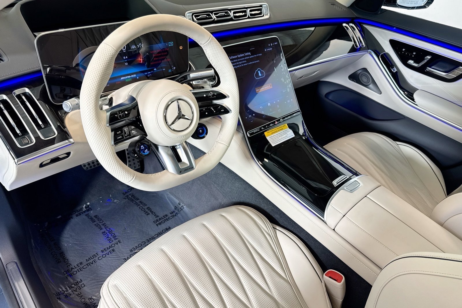 New 2026 MANUFAKTUR Signature Mystic Blue Metallic Mercedes-Benz AMG® S 63 E image 9
