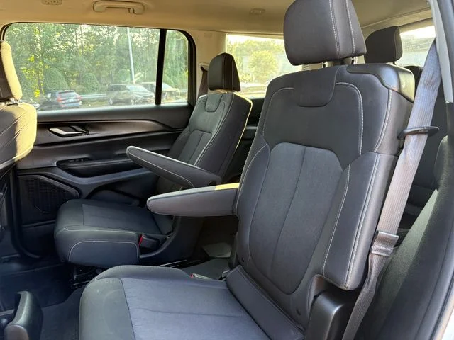 Used 2024 Bright White Clearcoat Jeep Laredo image 23