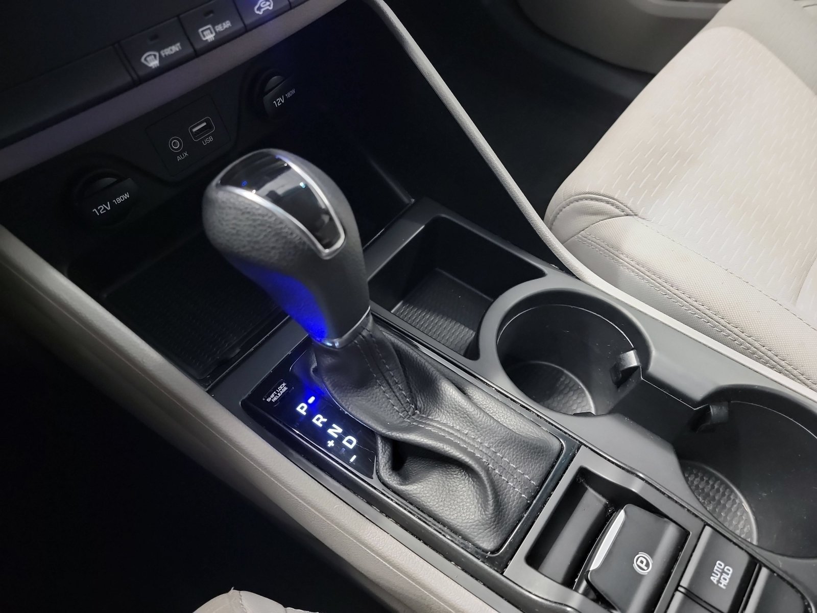 Used 2019 Coliseum Gray Hyundai SE image 25