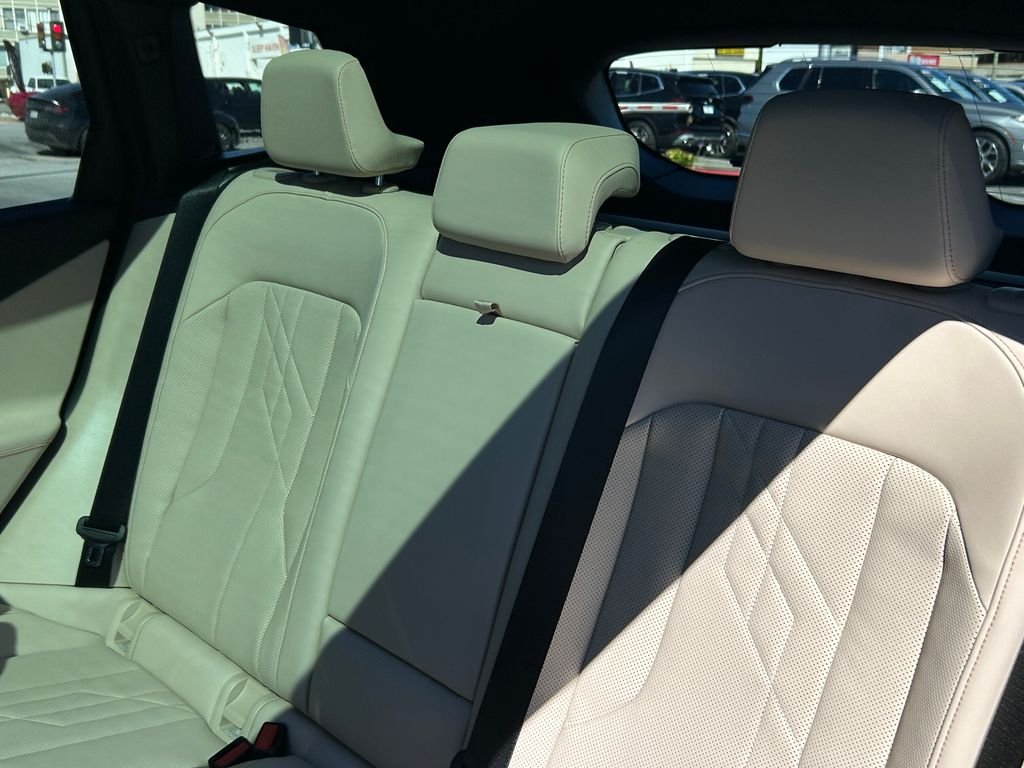 Used 2026 Tanzanite Blue II Metallic BMW 30 xDrive image 34