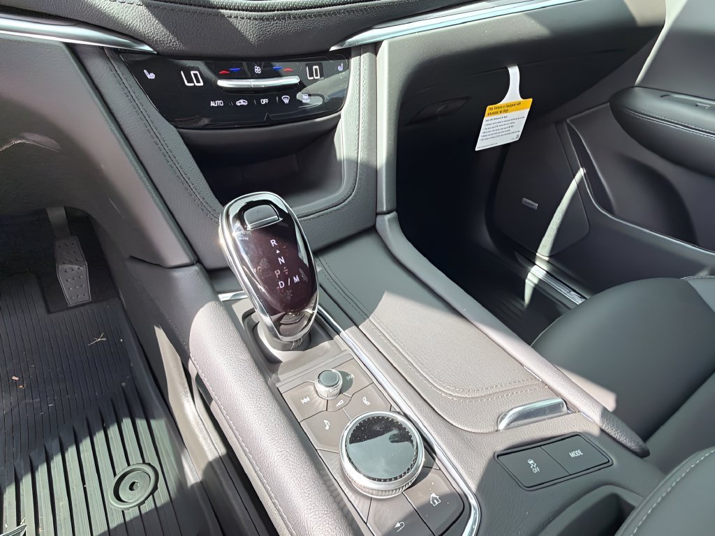 2026 Cadillac XT5 Luxury - Photo 16