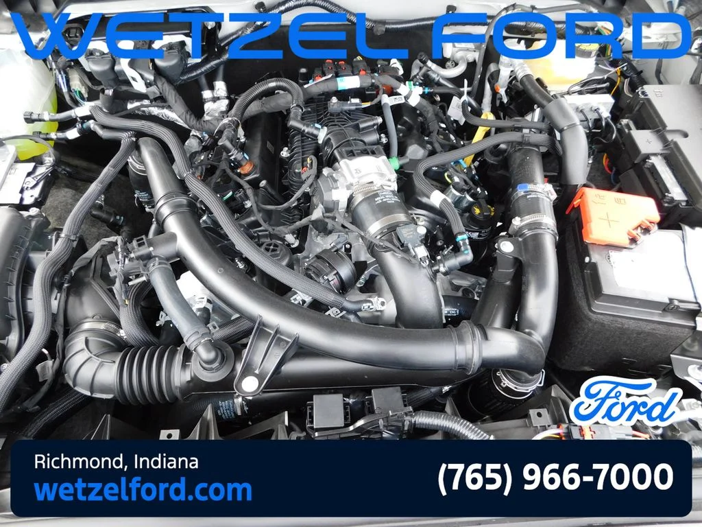 New 2026 Avalanche Gray Ford Badlands® image 39