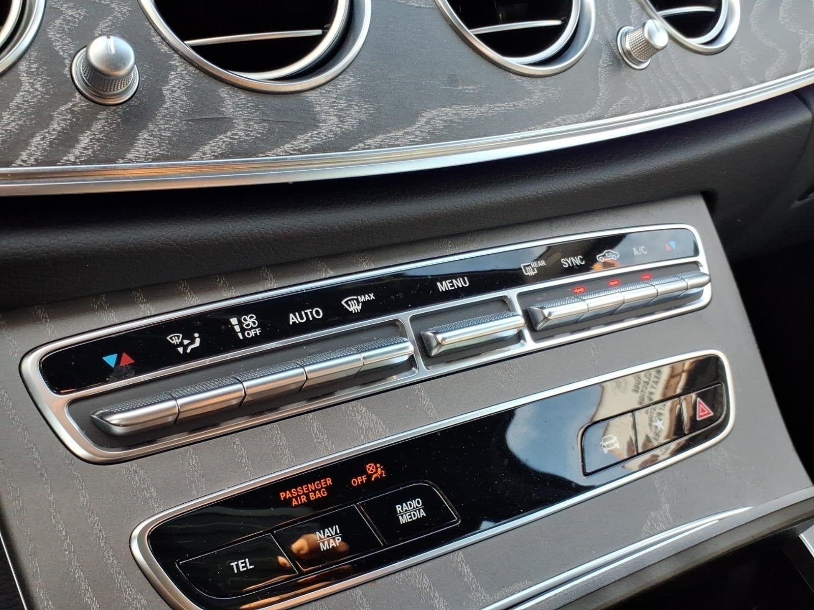 Used 2021  MERCEDES BENZ  image 25