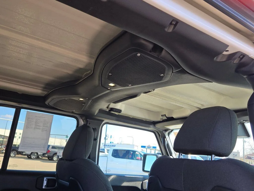 Certified Used 2024 Bright White Clearcoat Jeep Rubicon image 10