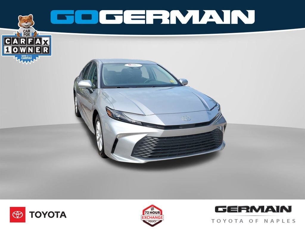 Used 2025 Silver Toyota LE image 5
