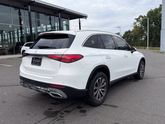 Used 2023  Mercedes-Benz GLC 300 image 7