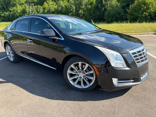 Used 2015 Cadillac XTS Luxury Collection with VIN 2G61M5S34F9208672 for sale in Southaven, MS