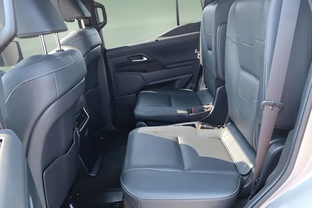 Used 2024 Silver Lexus 550 Luxury image 25