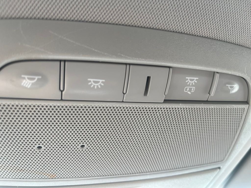 Used 2019 Gray Nissan S image 20