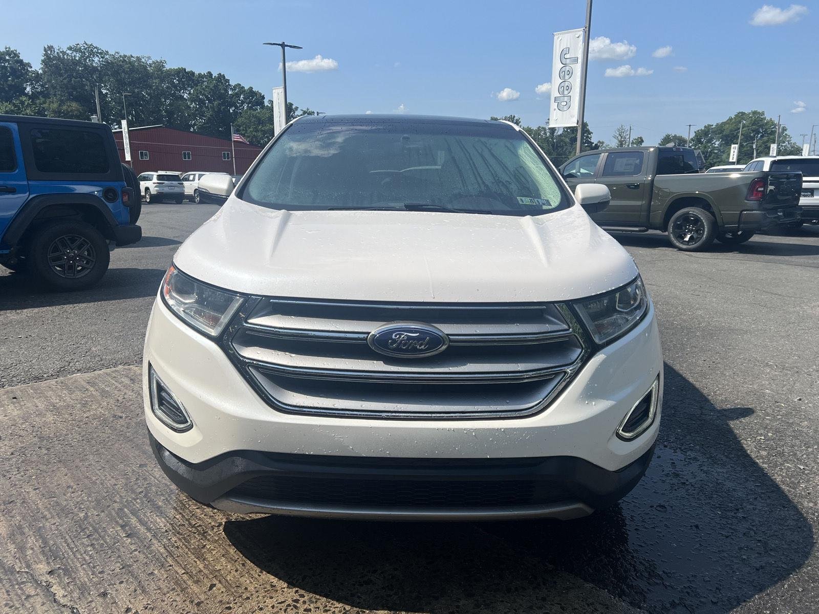 Used 2017 White Platinum Metallic Tri-Coat Ford Titanium image 8