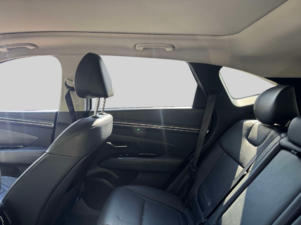 2022 Hyundai Tucson Limited - Photo 11