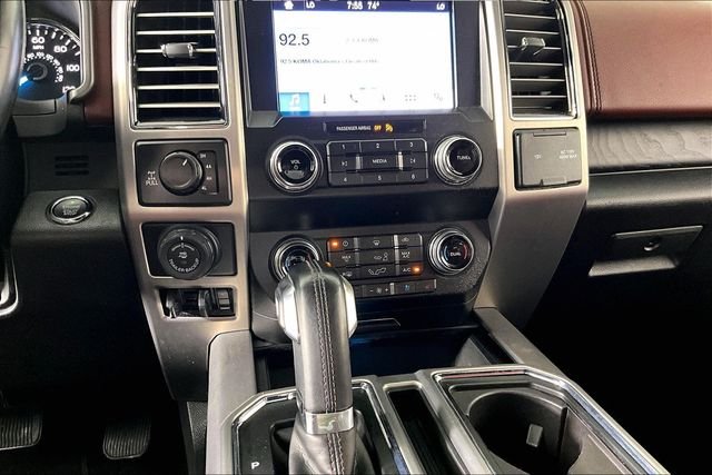 Used 2019 White Ford Platinum image 9