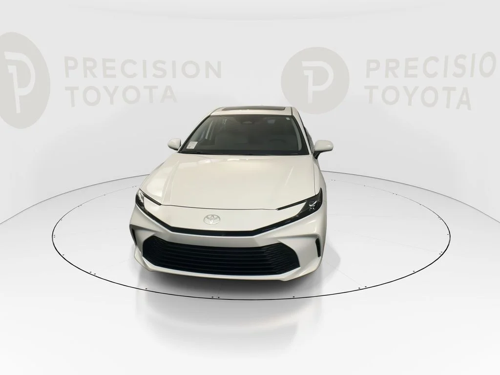 New 2026 Ice Cap Toyota LE image 6