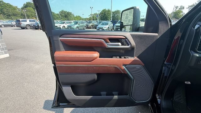 New 2026 Onyx Black GMC Denali Ultimate image 11