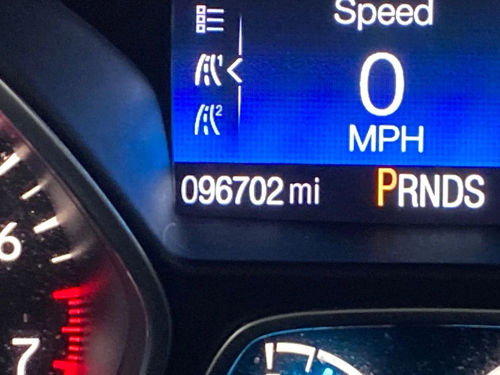 Used 2017 Red Ford SE image 18