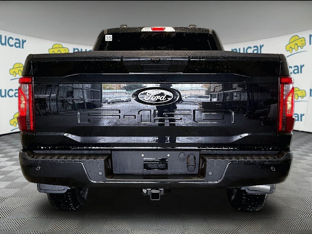 New 2026 Agate Black Metallic Ford XLT image 6