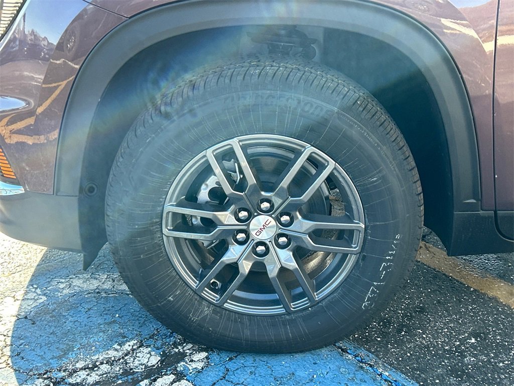 2026 GMC ACADIA - Image 10