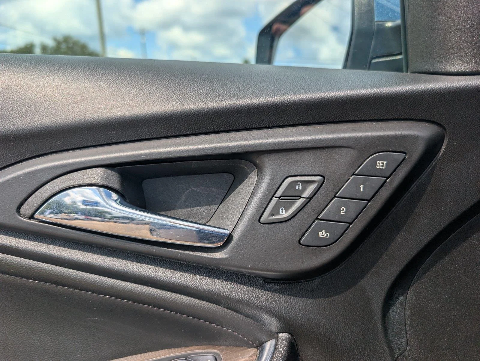 Used 2024 Lakeshore Blue Metallic Chevrolet 2LT image 30