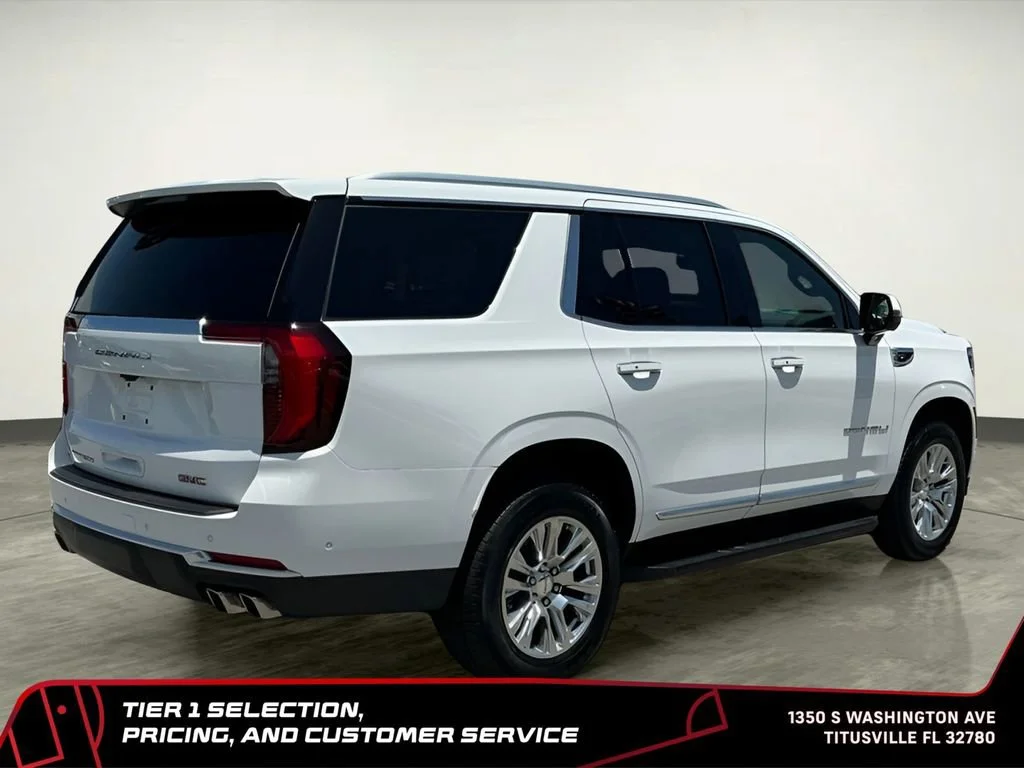 Used 2025 Summit White GMC Denali image 7