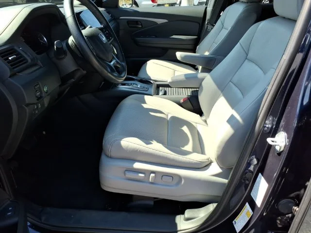 Used 2022 Blue Honda EX-L image 16