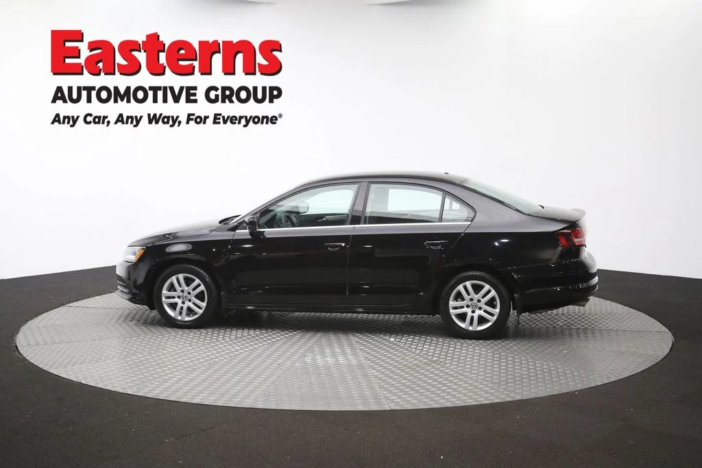 Used 2017 Black Volkswagen 1.4T S image 61