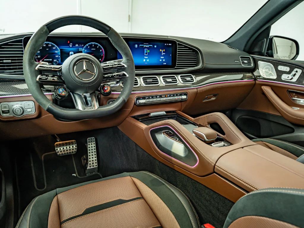 Used 2025 Twilight Blue Metallic Mercedes-Benz GLE 53 AMG® image 33