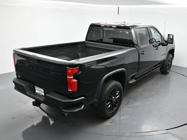 Used 2025 Black Chevrolet LTZ image 39