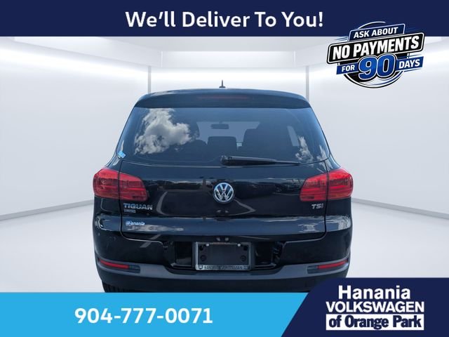 Used 2017 Black Volkswagen 2.0T image 4