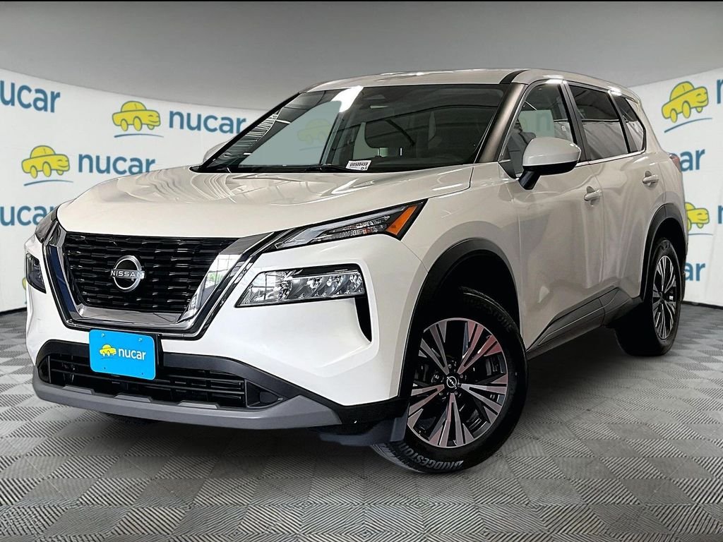 Used 2023 Pearl White Tricoat Nissan SV image 3