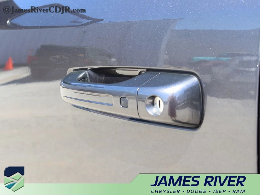2024 RAM Ram 1500 Pickup Laramie - Photo 19