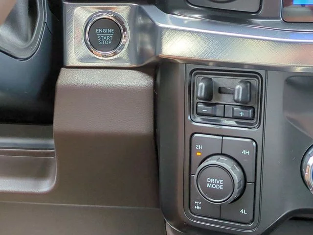 New 2026 Glacier Gray Metallic Tri-Coat Ford F-350® King Ranch® image 28