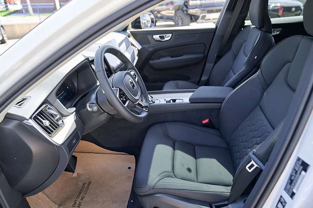 New 2026 Crystal White Volvo Core image 17