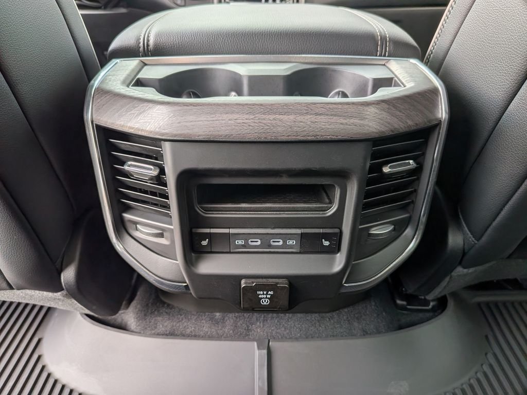 New 2026 Bright White Clear-Coat Exterior Paint RAM Laramie image 35
