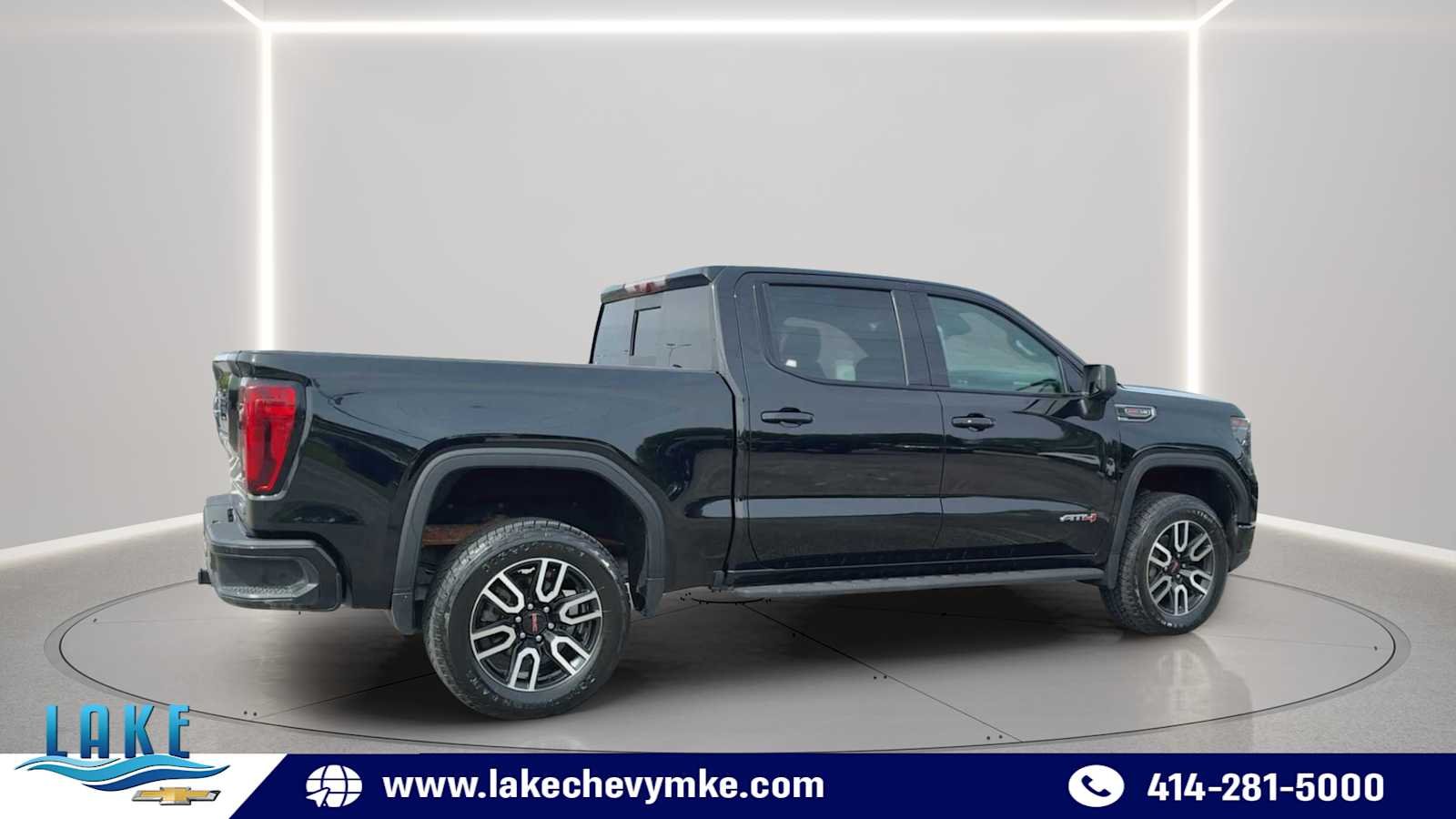 Certified Used 2022 Onyx Black GMC AT4 image 12