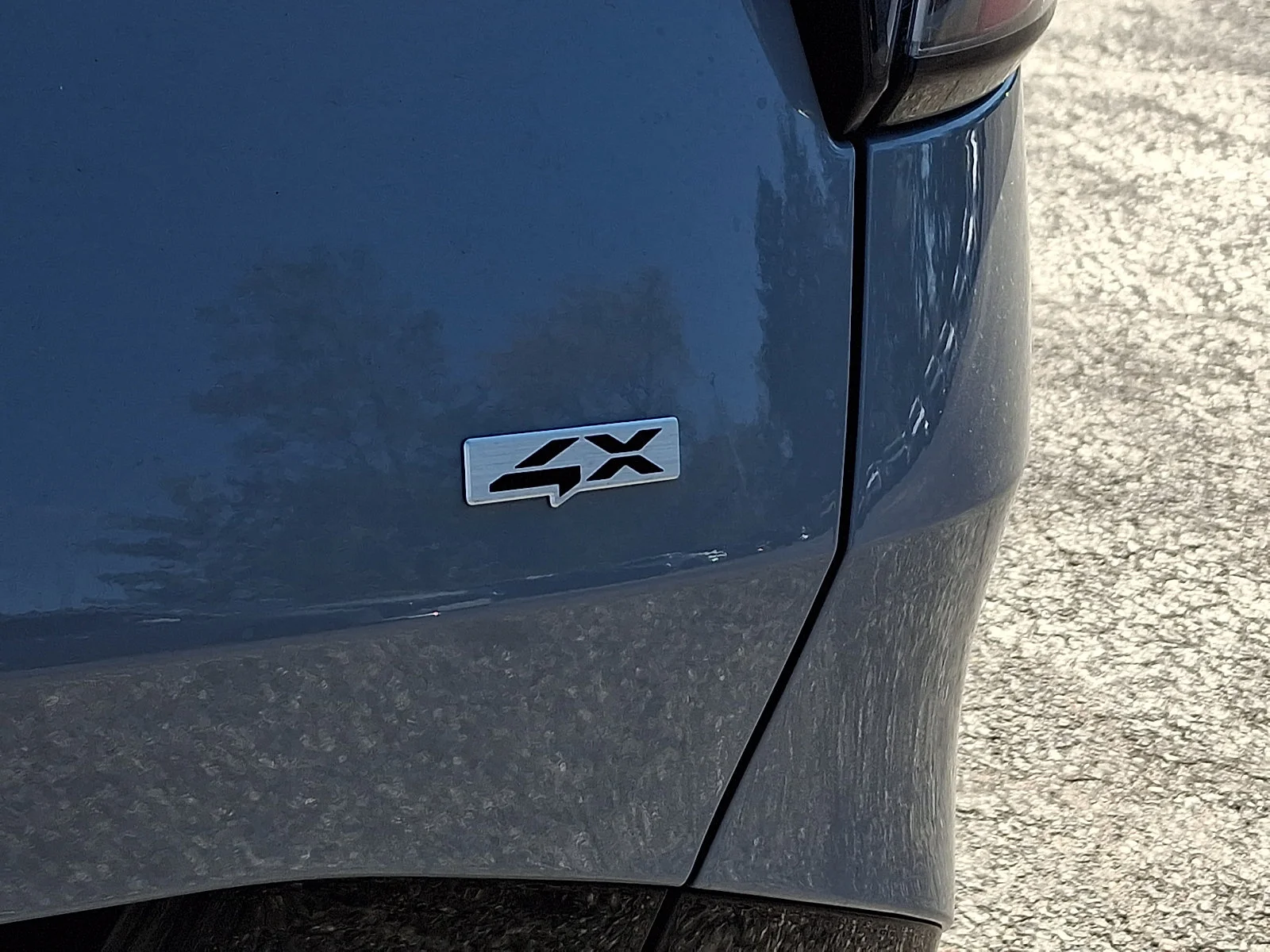 New 2027 Gray Kia SX-Prestige image 22