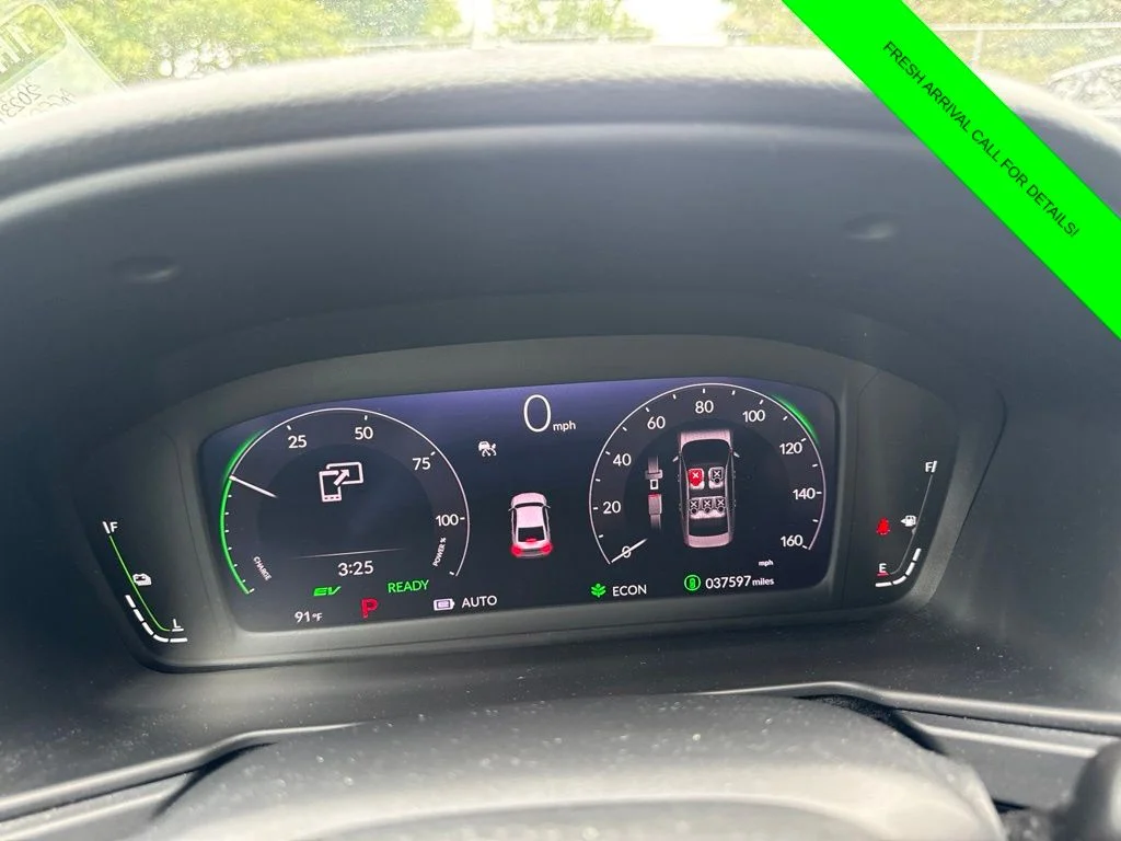 Used 2023  Honda Sport image 23