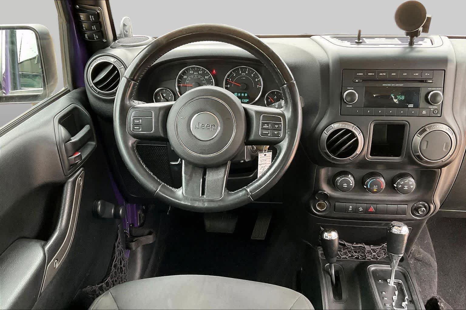 Used 2018 Xtreme Purple Pearlcoat Jeep Sport S image 6