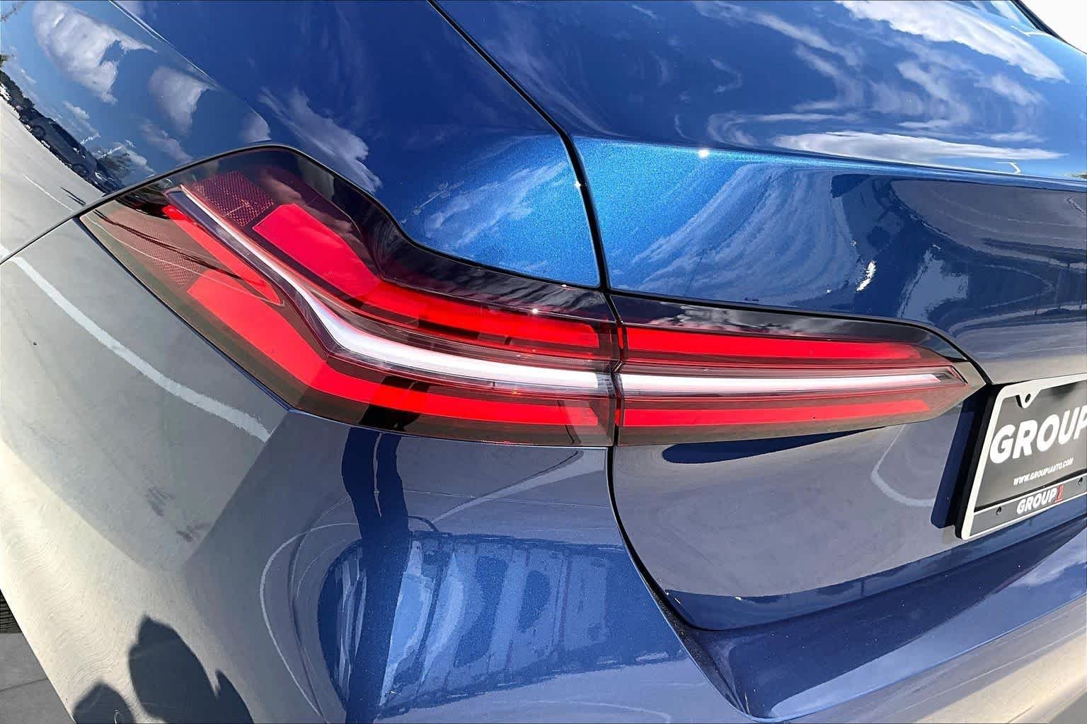 Used 2027 Phytonic Blue Metallic BMW 530i image 27