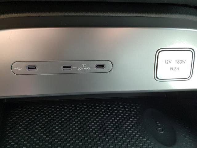 New 2026 White Hyundai SE image 20