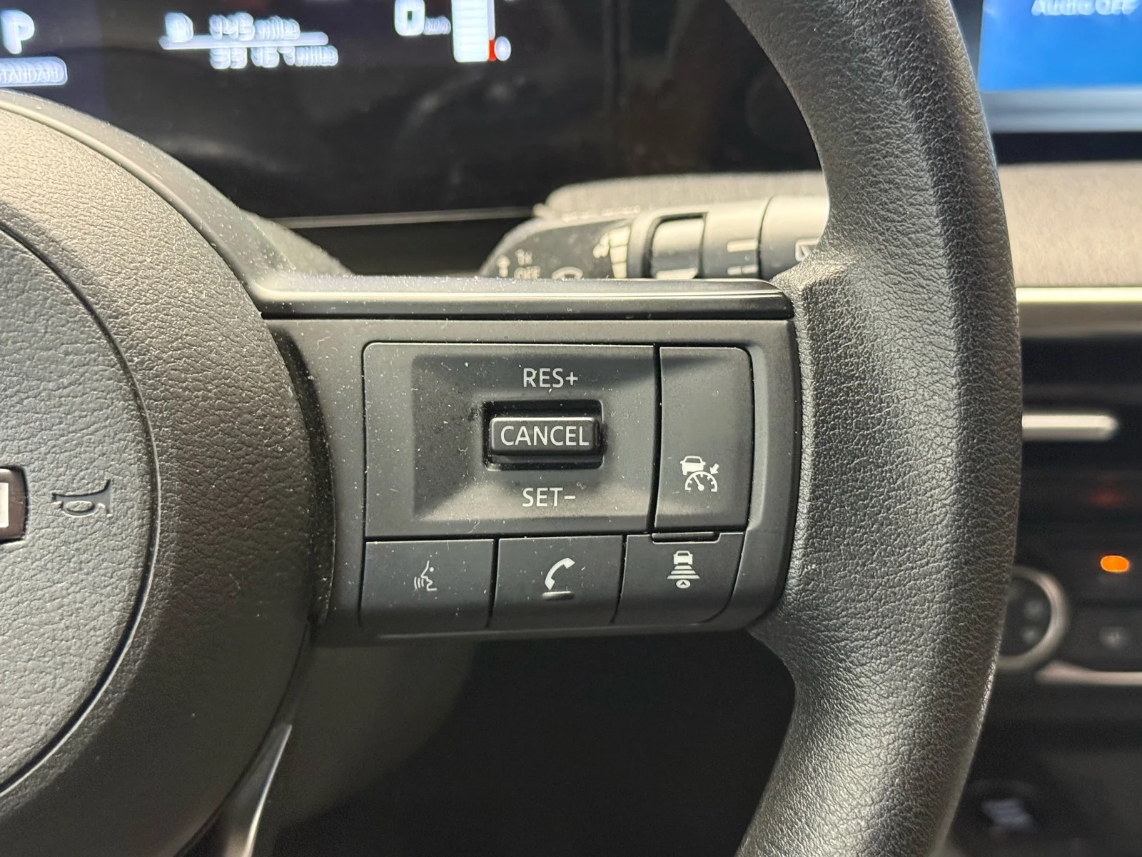 Used 2025 Gun Metallic (kad) Nissan SV image 13
