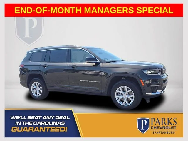 Used 2023  Jeep Limited image 1