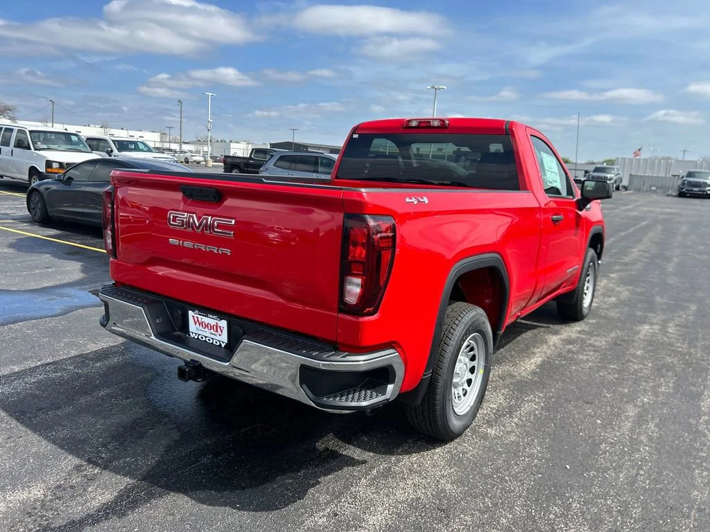 2026 GMC Sierra 1500 Pro - Photo 9