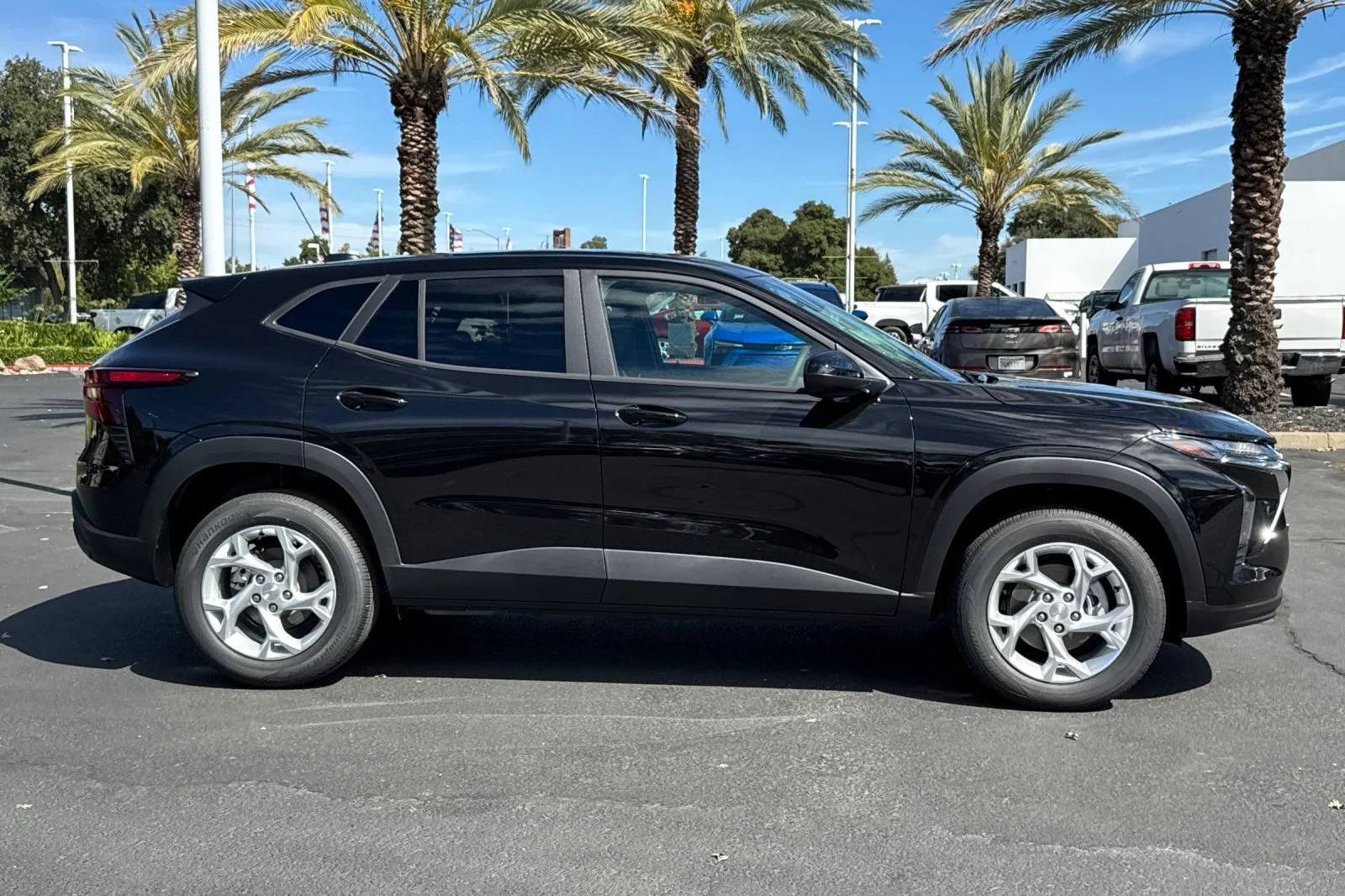 2026 Chevrolet Trax LS - Photo 2
