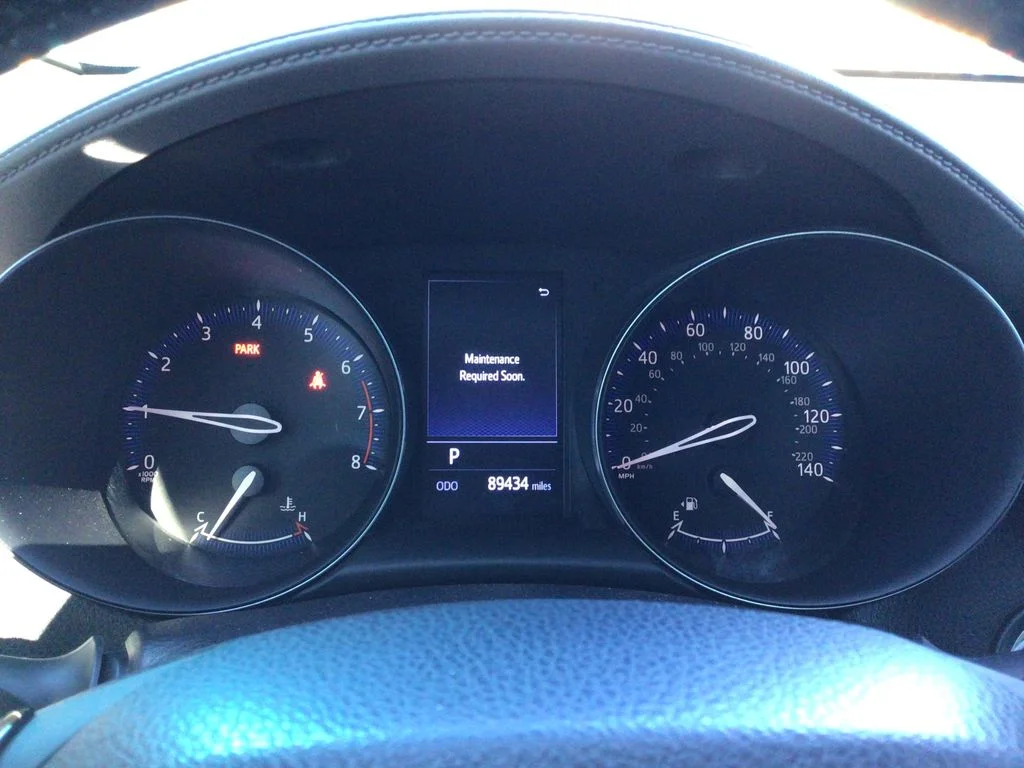 Used 2020 White Toyota LIMITED image 13